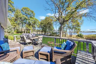 39 Bevin Rd, Northport, NY 11768 - Photo 5