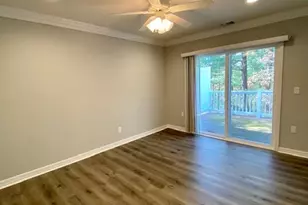 462 Lake Pointe Dr, Middle Island, NY 11953 - Photo 3