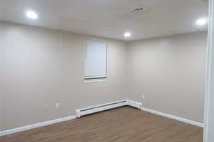 33 Pine Cone Ln, Islandia, NY 11749 - Photo 25