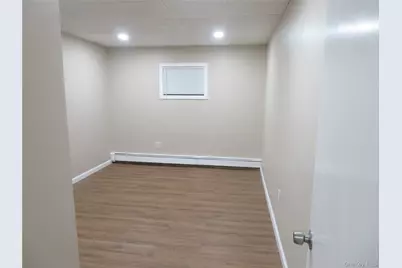 33 Pinecone Lane, Islandia, NY 11749 - Photo 29