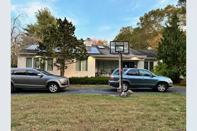 33 Pinecone Lane, Islandia, NY 11749 - Photo 3