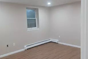 33 Pine Cone Ln, Islandia, NY 11749 - Photo 5