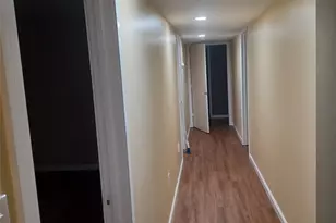 33 Pine Cone Ln, Islandia, NY 11749 - Photo 9