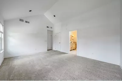 2 Max Way, Commack, NY 11725 - Photo 19