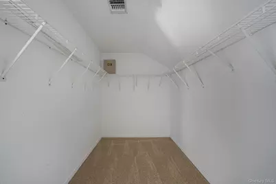 2 Max Way, Commack, NY 11725 - Photo 23