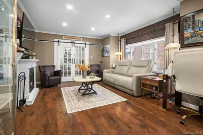 3210 Country Club Road, Bronx, NY 10465 - Photo 9