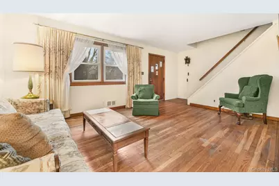 6 Lombardi Road, Pearl River, NY 10965 - Photo 7