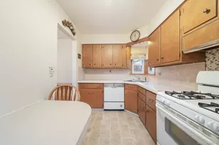 6 Lombardi Rd, Pearl River, NY 10965 - Photo 15