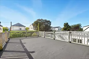 430 W Walnut St, Long Beach, NY 11561 - Photo 25