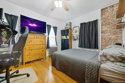 430 W Walnut Street, Long Beach, NY 11561 - Photo 17