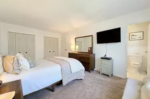 460 Old Town Rd, Port Jefferson Station, NY 11776 - Photo 11