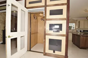 259 Altessa Blvd, Melville, NY 11747 - Photo 15