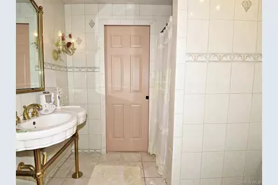 259 Altessa Boulevard, Melville, NY 11747 - Photo 25