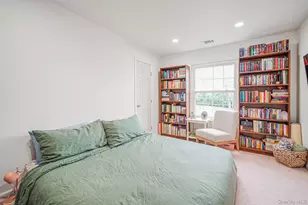 181 Fairview Cir, Middle Island, NY 11953 - Photo 15