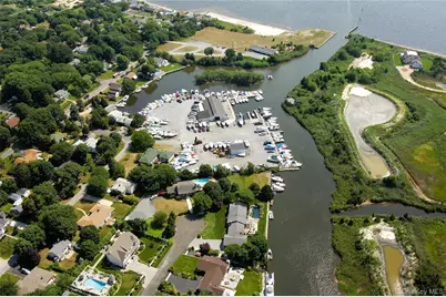 239 Bayview Avenue, Patchogue, NY 11772 - Photo 33