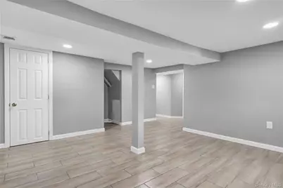 239 Bayview Avenue, Patchogue, NY 11772 - Photo 17