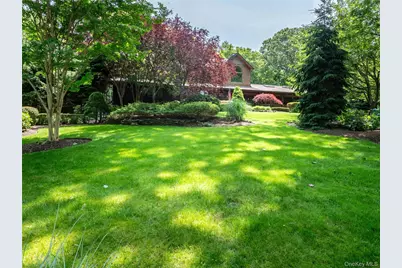 6 Arbutus Road, Greenlawn, NY 11740 - Photo 9