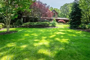 6 Arbutus Rd, Greenlawn, NY 11740 - Photo 9