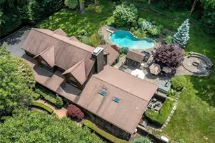 6 Arbutus Rd, Greenlawn, NY 11740 - Photo 3