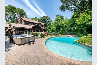 6 Arbutus Road, Greenlawn, NY 11740 - Photo 13