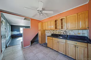 36 Bowling Ln, Levittown, NY 11756 - Photo 17