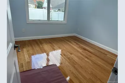 244 Andrews Road, Mineola, NY 11501 - Photo 9