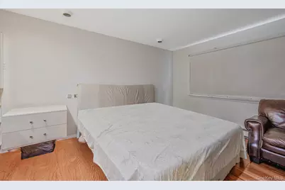 2864 Eastern Boulevard, Baldwin, NY 11510 - Photo 19