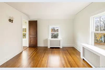 63 Grandview Avenue, Dobbs Ferry, NY 10522 - Photo 17