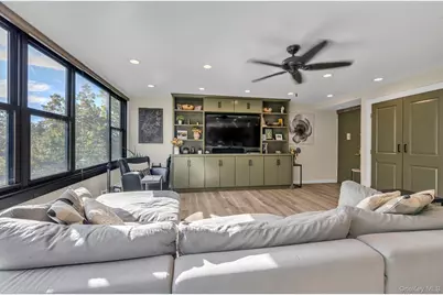 162-31 9th #5C, Whitestone, NY 11357 - Photo 3