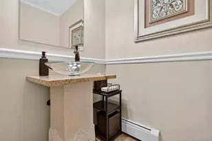 8 Camelot Dr, Goshen, NY 10924 - Photo 23