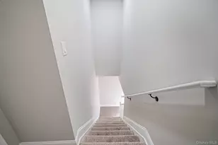 31 Adamson St, Selden, NY 11784 - Photo 33