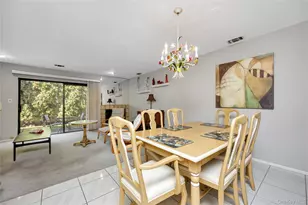 22 Balsam Ct, Wantagh, NY 11793 - Photo 9