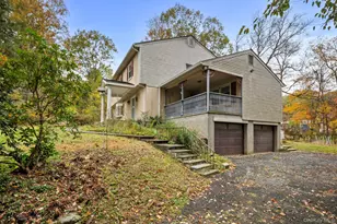 2 Redding Ln, Mahopac, NY 10541 - Photo 3