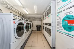 310 Riverside Blvd, Long Beach, NY 11561 - Photo 15