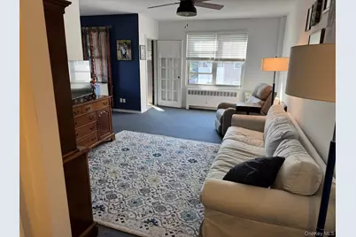 285 Central Avenue #D6, Lawrence, NY 11559 - Photo 13