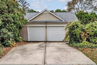 489 Elton Street, Riverhead, NY 11901 - Photo 19