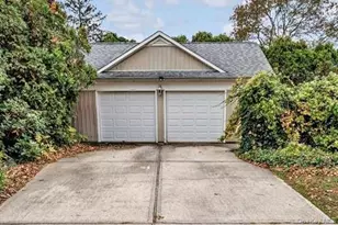 489 Elton St, Riverhead, NY 11901 - Photo 19