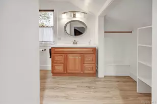 489 Elton St, Riverhead, NY 11901 - Photo 17