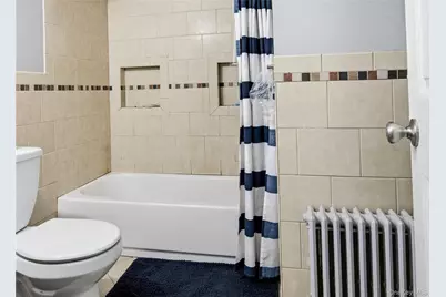 136 N Delaware Avenue, Lindenhurst, NY 11757 - Photo 13