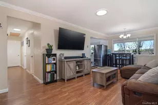 1516 Old Country Rd, Elmsford, NY 10523 - Photo 3