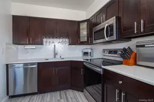 1516 Old Country Rd, Elmsford, NY 10523 - Photo 7