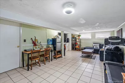 95 Colonial Drive, Massapequa, NY 11758 - Photo 21