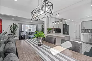 95 Colonial Dr, Massapequa, NY 11758 - Photo 17