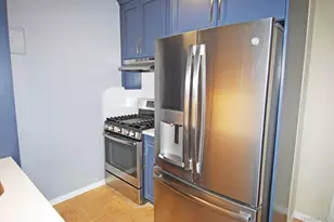 269-10 Grand Central Pkwy, Floral Park, NY 11005 - Photo 7