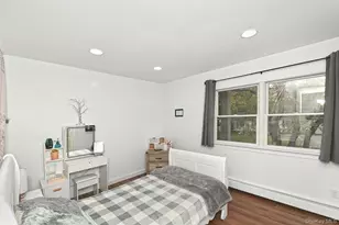 31 Rome St, Patchogue, NY 11772 - Photo 13