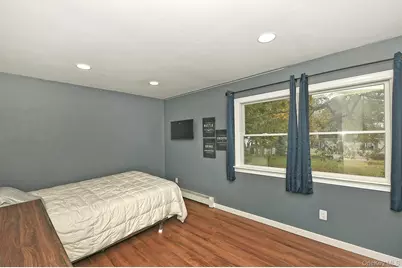 31 Rome Street, Patchogue, NY 11772 - Photo 15