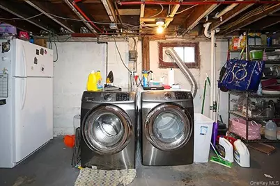 22 Davenport Place, Bellmore, NY 11710 - Photo 23