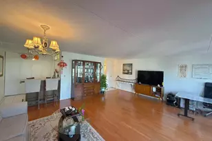 100 High Point Dr, Hartsdale, NY 10530 - Photo 3