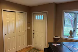 20 E Shore Dr, Patchogue, NY 11772 - Photo 7