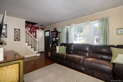 301 Concord Avenue, West Hempstead, NY 11552 - Photo 5
